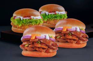 2 Classic Veggie Burgers + 2 Spicy Aloo Crunch Burgers