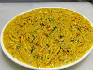 Sev Bhaji (doodh Me)