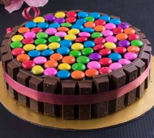 Kitkat Cake