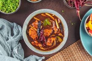 Schezwan Chicken (Gravy)