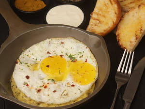 Classic Egg Breakfast Plate