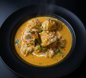 Chicken Jhol Momo [10 Pieces]