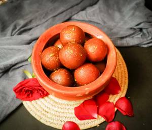Gulab Jamun [2 Pieces]
