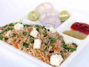 Paneer fried rice