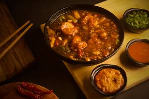Kung Pao Prawns Gravy [8 Pcs]