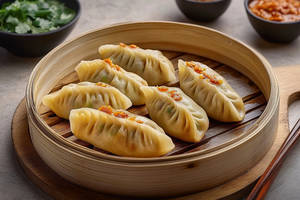 Steam Veg Corn Cheese Momos