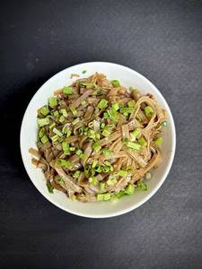 Veg Chilli Garlic Noodles
