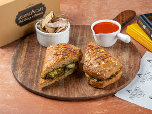 Caprese Sandwich