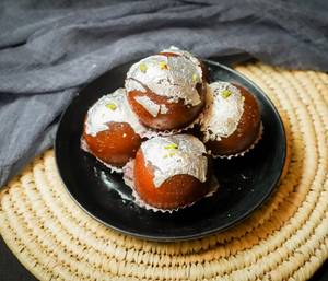 Dry Gulab Jamun [2 Pieces]