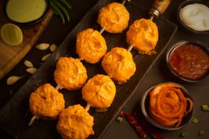 Veg Tandoori Momo's