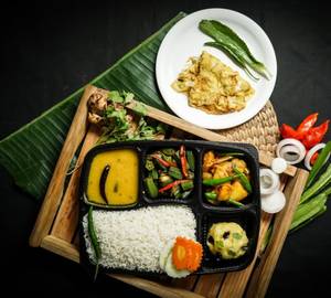 Omelette Thali