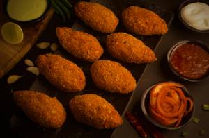 Chicken Kurkure Momos