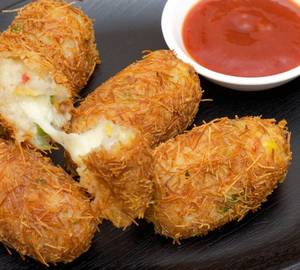 Veg Cheese Nuggets (4 Pcs)