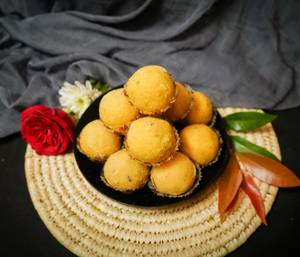 Besan Laddu [1 Piece]