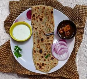 Aloo achari paratha