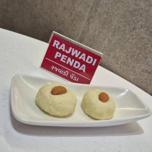 Rajwadi penda [f ]