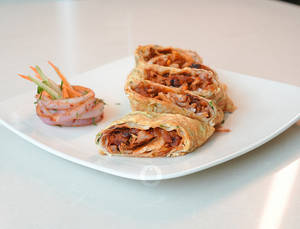 Chicken Tikka Rumali Roll