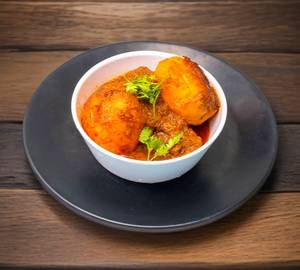 Tawa Roti 5 Spices Fish Aloo Dom 4 Pcs