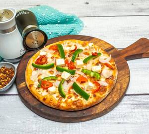 Chilli paneer pizza [ 8 Inches ]
