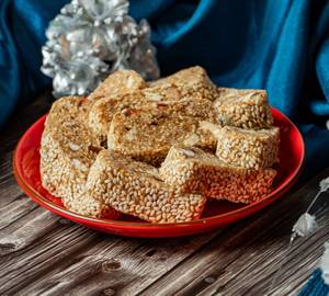 Till Dry Fruit Gajak