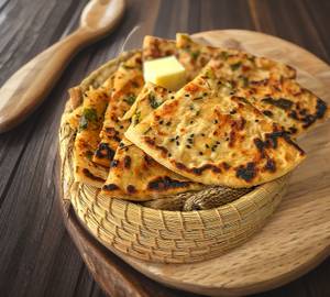 Stuffed Kulcha (Potato / Onion)