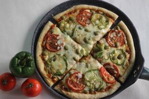 Double cheese pizza