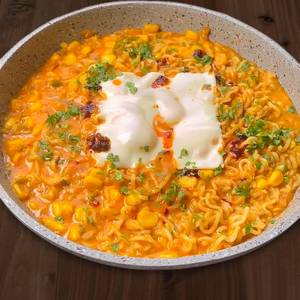 Cheese corn maggi