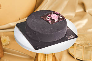 Lychee Strawberry Cake (675 Ml)