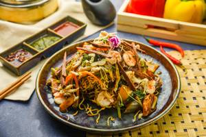 Mixed Pan Fried Noodles