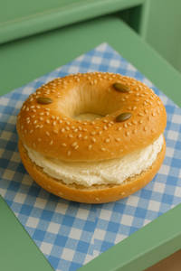 CREAM CHEESE BAGEL