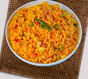 Tomato Rice [750 ml] with Appalam [2 Pieces]
