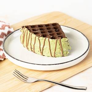 Royal Kunafa Waffle