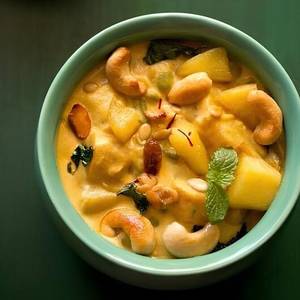 Veg Navratan Korma (Sweet)