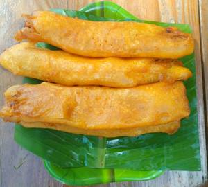 Pazham Pori (3 Pieces)