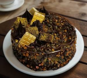 Choco crunch cake