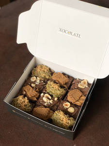 Brownie Wonderland Box