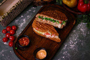 American Creamy Cocktail Sandwich