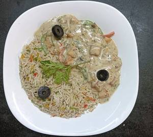 Veg Stroganoff With Herbed Rice