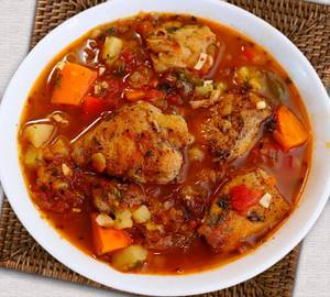 Kadhai chicken quarter+4 tawa roti