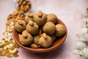 Atta Laddoo
