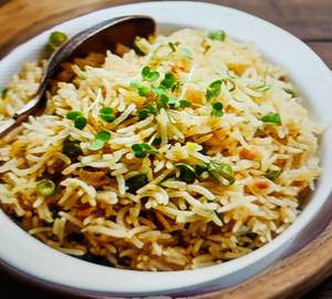 Burnt garlic fried rice