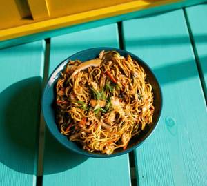 Himalayan Chicken Chow Mein 