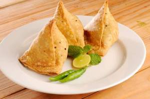 Samosa[ 2 Pcs]