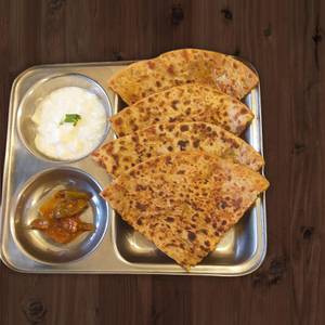 Mooli Paratha