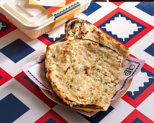 Lachedar Burnt Garlic Naan