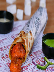 Chilli Paneer Roll
