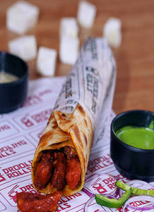 Chilli Potato Roll
