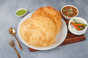 Special Chole Bhature Paneer Wale