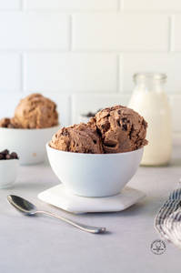 Chocolate chips ice cream