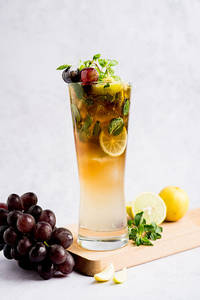 Kala Khatta Mojito
